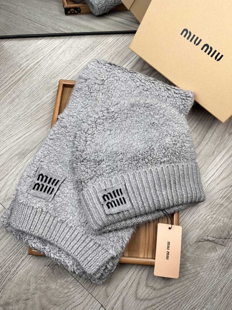 Miu Miu Caps Scarfs